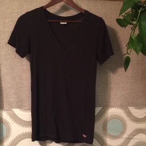 PINK Brand V-Neck Black T-shirt 🖤💕